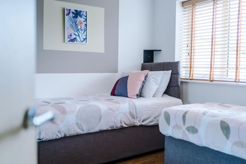 Willa Modern Townhouse Near Coop Live Etihad Manchester Zewnętrze zdjęcie